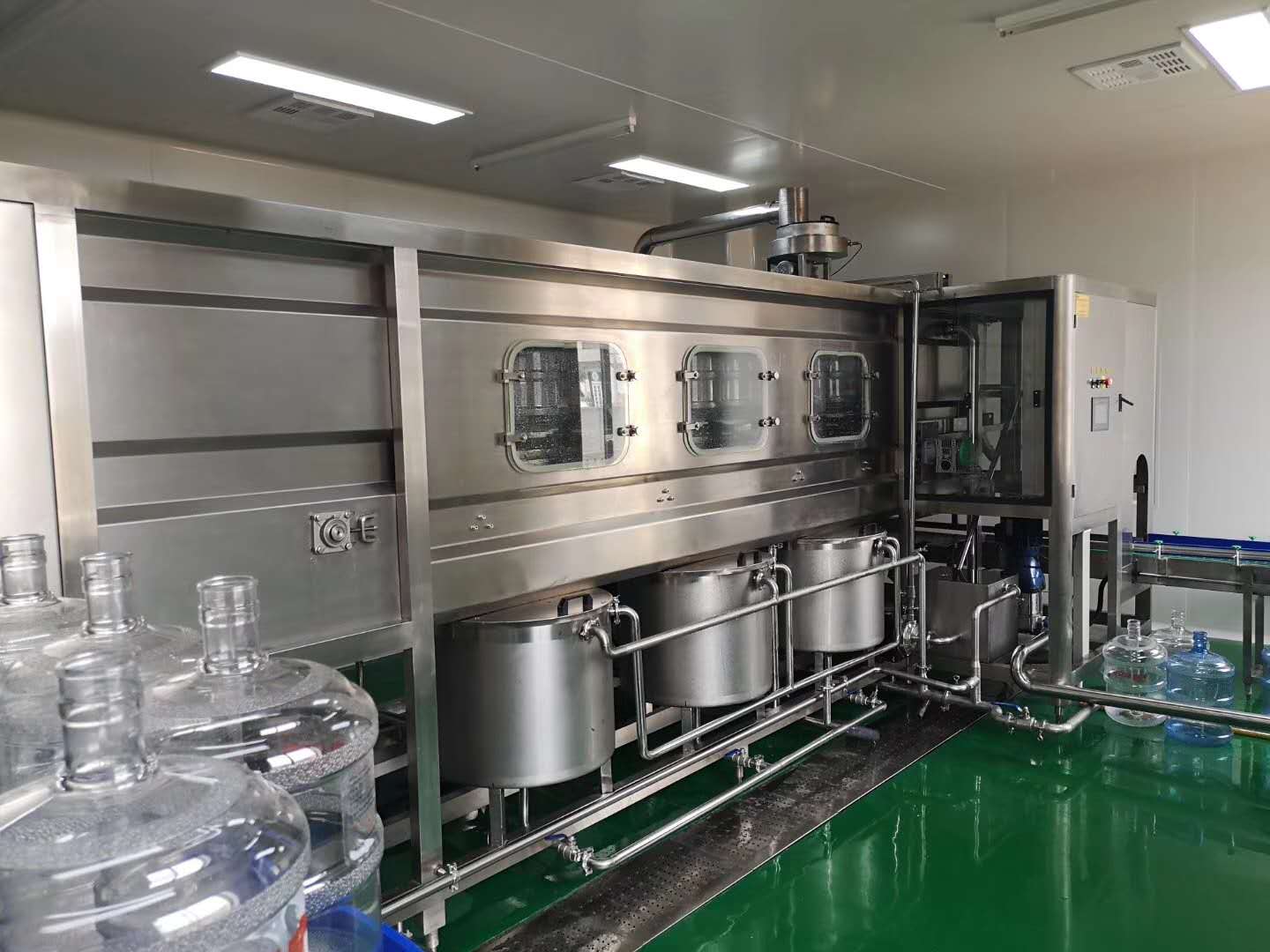 5加仑桶装设备